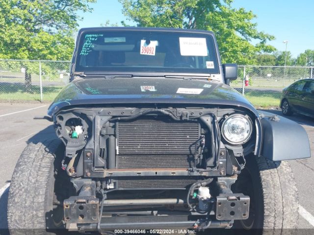 1C4BJWDG4HL754478 Jeep Wrangler Unlimited Sport 4x4