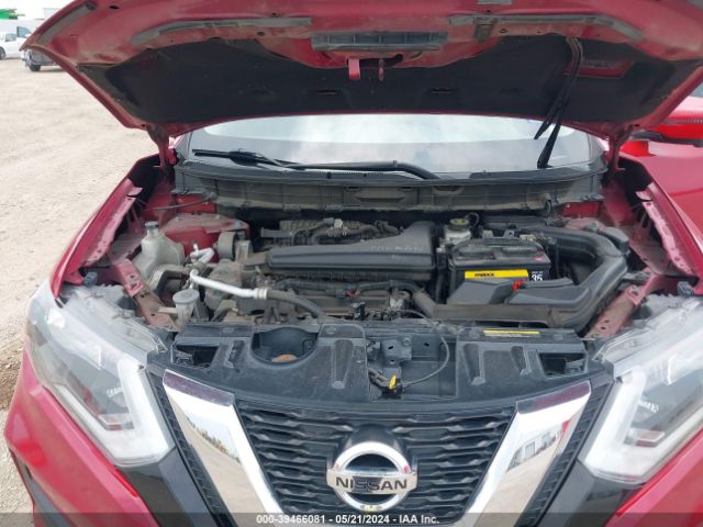 JN8AT2MT2HW386851 Nissan ROGUE SV