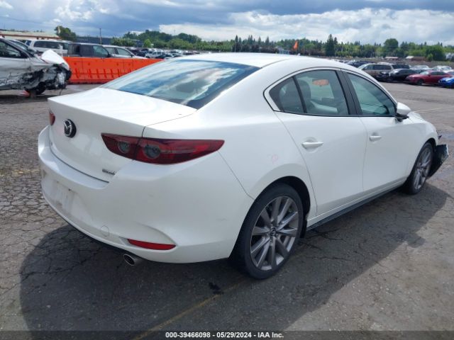 3MZBPAAL3KM112582 Mazda Mazda3 Select Package