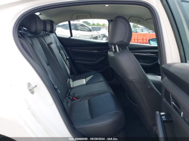 3MZBPAAL3KM112582 Mazda Mazda3 Select Package