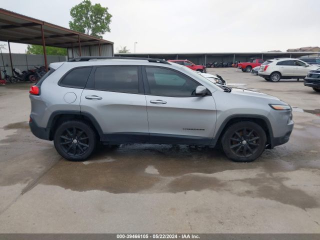 1C4PJLCS2EW313792 Jeep Cherokee Altitude