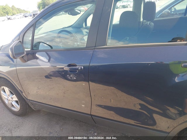 Chevrolet TRAX LS 2019 3GNCJKSB0KL190982 Image 14