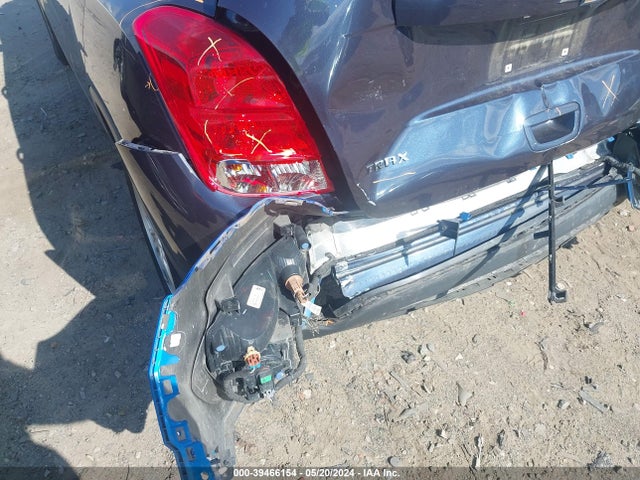 Chevrolet TRAX LS 2019 3GNCJKSB0KL190982 Image 19