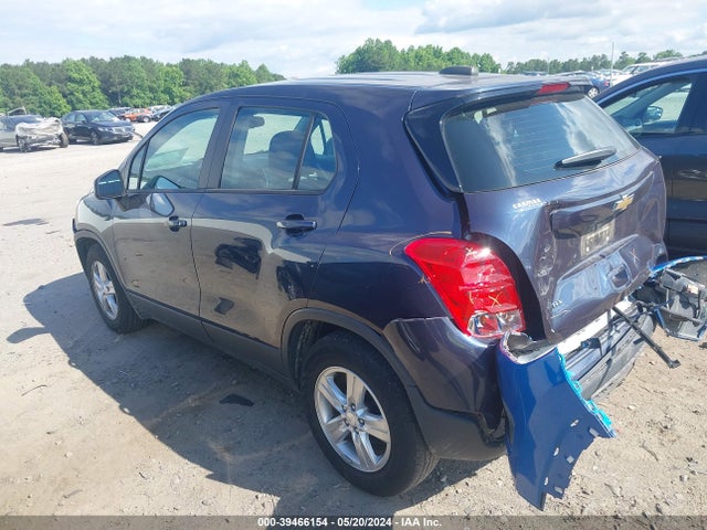 Chevrolet TRAX LS 2019 3GNCJKSB0KL190982 Image 3