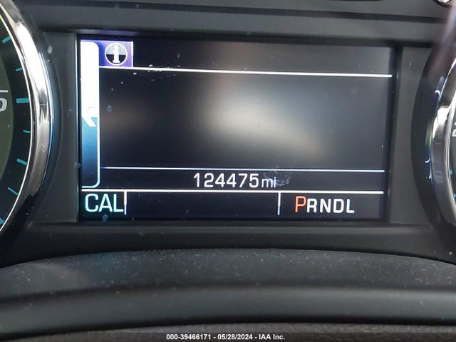 1GKS2GKC3JR373537 GMC Yukon Xl Slt