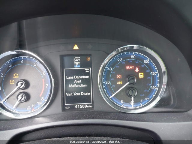 Toyota COROLLA SE 2019 5YFBURHE7KP918001 Image 7