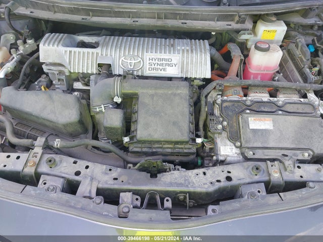 Toyota Prius Two 2015 JTDKN3DU1F0425356 Image 10
