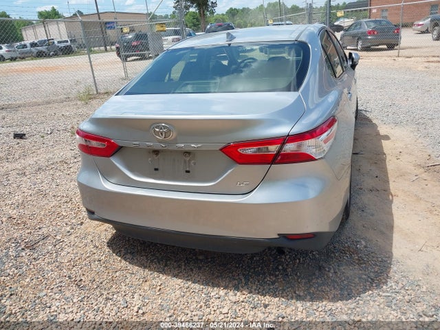 Toyota CAMRY LE 2018 JTNB11HK0J3027406 Image 16