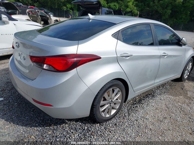 Hyundai ELANTRA SE 2015 5NPDH4AE6FH603560 Image 4
