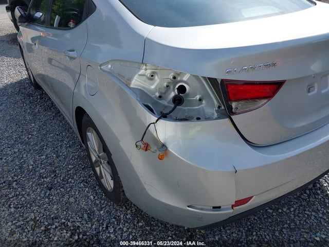 Hyundai ELANTRA SE 2015 5NPDH4AE6FH603560 Image 6