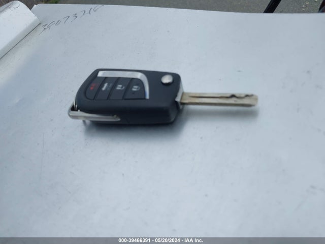 Toyota CAMRY LE 2020 4T1C11AK7LU337368 Image 11