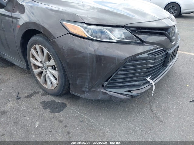 Toyota CAMRY LE 2020 4T1C11AK7LU337368 Image 17