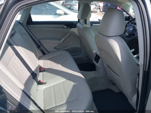 1VWBN7A36EC084050 Volkswagen Passat 2.0l Tdi Se