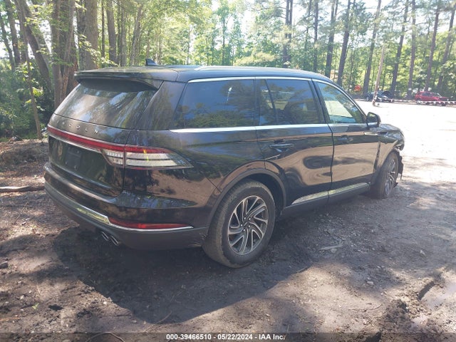 5LM5J0WC4NGL02113 Lincoln Aviator Livery