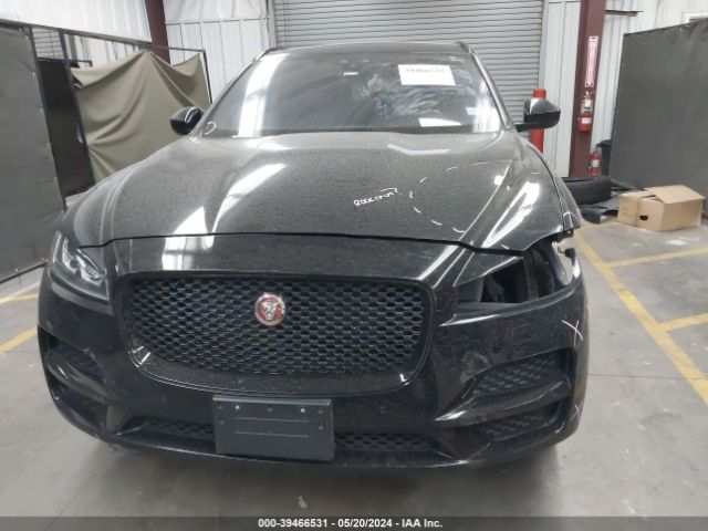 SADCJ2FXXJA321912 Jaguar F-pace 25t Premium