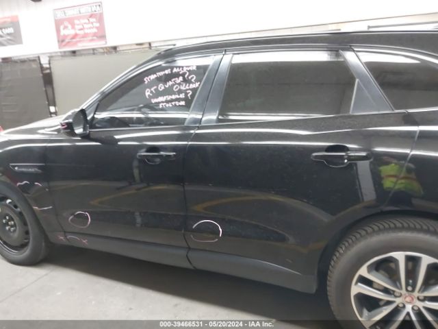 SADCJ2FXXJA321912 Jaguar F-pace 25t Premium