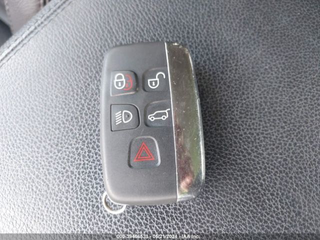 SALCP2BG7HH687899 Land Rover Discovery Sport Se
