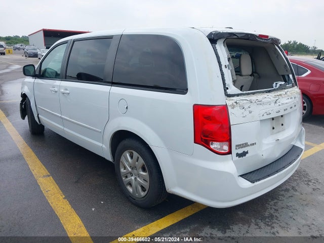 2C4RDGBG3GR139117 Dodge Grand Caravan Se