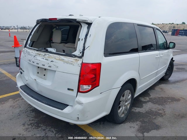 2C4RDGBG3GR139117 Dodge Grand Caravan Se