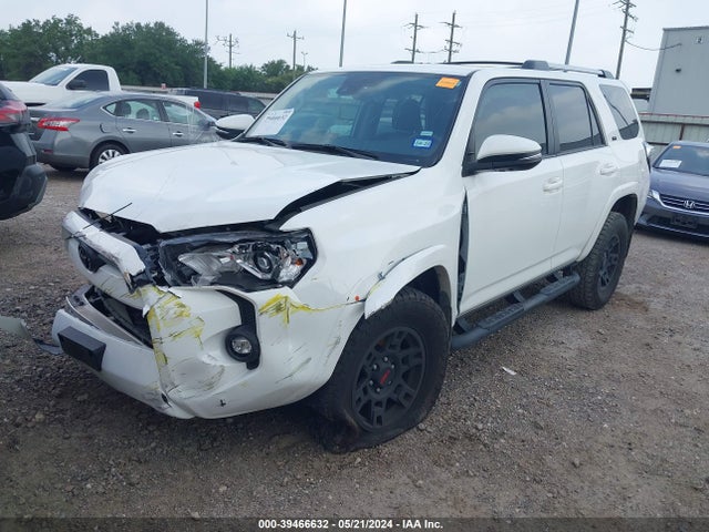 Toyota 4runner Sr5 Premium 2023 JTEFU5JR1P5289567 Image 2