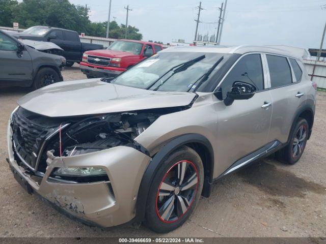 JN8BT3DC0PW103159 Nissan Rogue Platinum Fwd