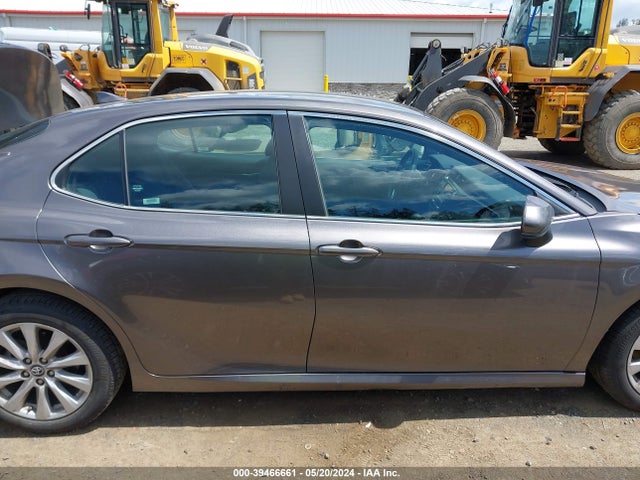 Toyota CAMRY LE 2020 4T1C11AK6LU329794 Image 14