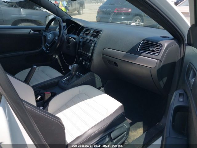 3VWD17AJ3HM354048 Volkswagen Jetta 1.8t Sport