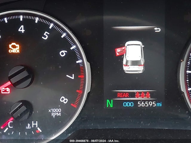 Toyota RAV4 LE 2019 JTMH1RFVXKD509645 Image 7