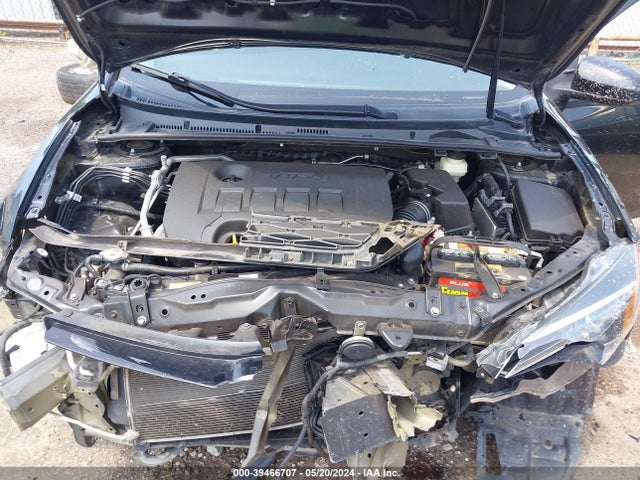 Toyota COROLLA LE 2018 5YFBURHE3JP755636 Image 10