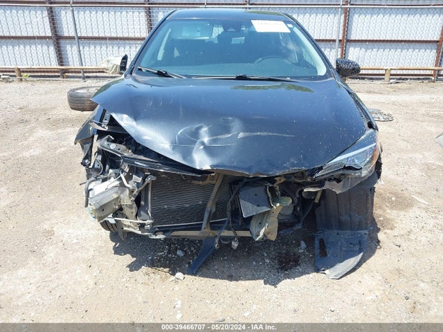 Toyota COROLLA LE 2018 5YFBURHE3JP755636 Image 6