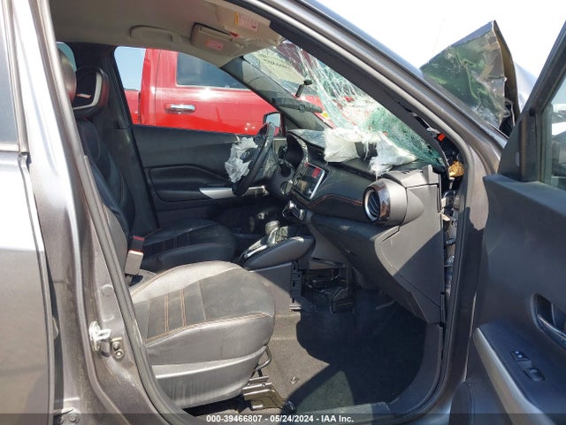 Nissan KICKS SR 2019 3N1CP5CU8KL522758 Image 5