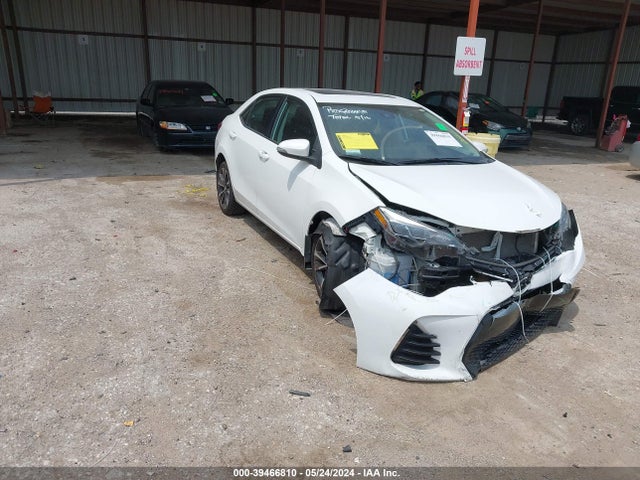 Toyota COROLLA SE 2017 5YFBURHE5HP596418 zdjęcie główne
