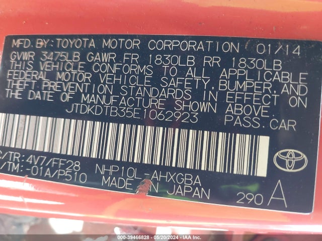Toyota Prius C Three 2014 JTDKDTB35E1062923 Image 9