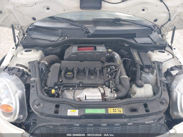 2009 MINI COOPER S WMWMF73519TW87109 Photo 9