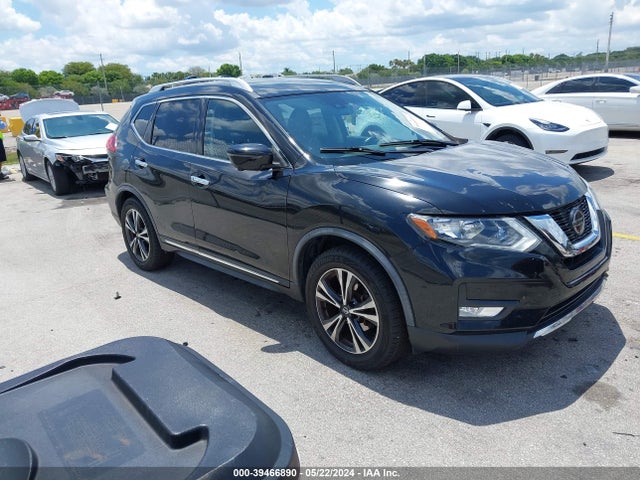 2018 JN8AT2MT2JW462574 main image
