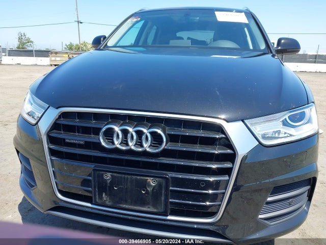 WA1JCCFS2HR011914 Audi Q3 2.0t Premium