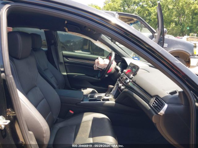 1HGCV1F39KA166599 Honda Accord Sport