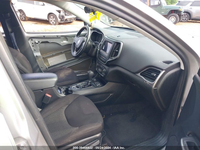 1C4PJMCB6KD139416 Jeep Cherokee Latitude 4x4