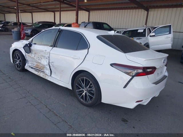 Toyota CAMRY SE 2024 4T1T11AK2RU871533 Image 3