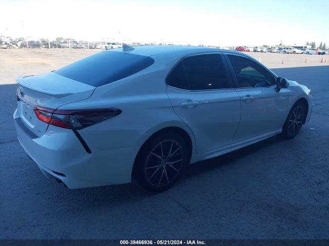 Toyota CAMRY SE 2024 4T1T11AK2RU871533 Image 4