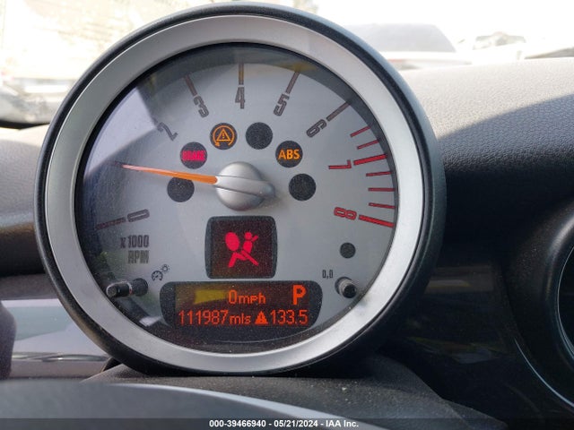 2009 MINI COOPER WMWMF33549TW70992 Photo 6