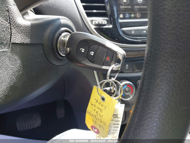 Chevrolet TRAX LS 2019 3GNCJKSB7KL178246 Image 11