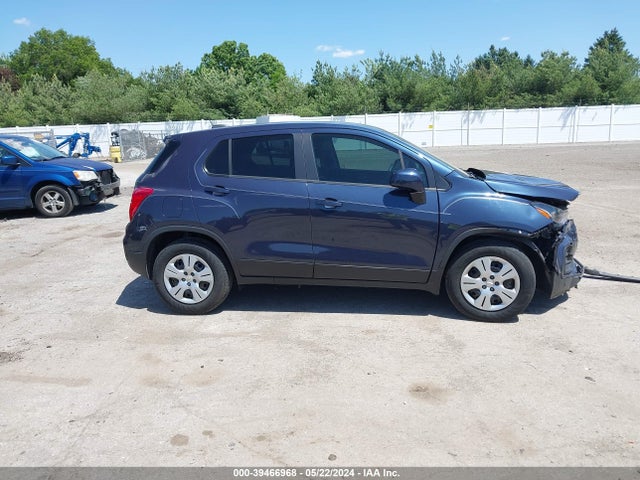 Chevrolet TRAX LS 2019 3GNCJKSB7KL178246 Image 13
