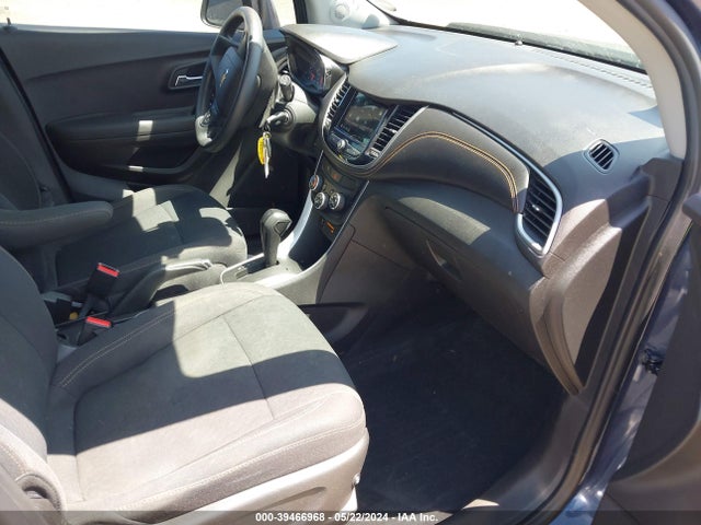 Chevrolet TRAX LS 2019 3GNCJKSB7KL178246 Image 5
