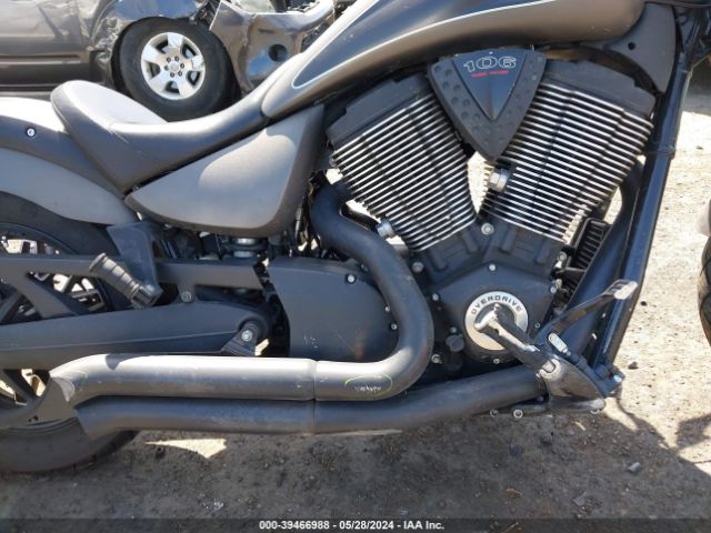 2015 VICTORY MOTORCYCLES GUNNER 5VPLB36NXF3040087 Photo 7
