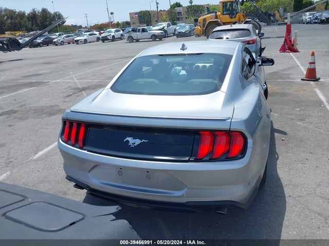 Ford Mustang Ecoboost Premium Fastback 2023 1FA6P8TH0P5105372 Image 16
