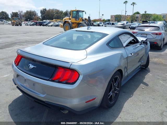Ford Mustang Ecoboost Premium Fastback 2023 1FA6P8TH0P5105372 Image 4