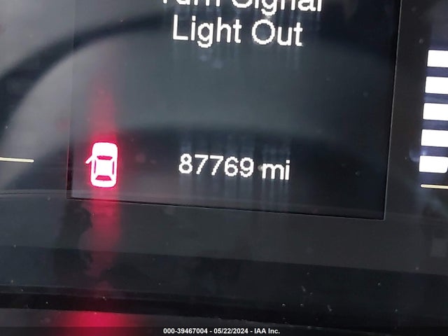 1C4PJLCB3HW662514 Jeep Cherokee Latitude Fwd
