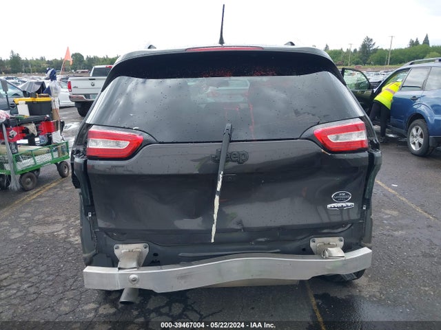 1C4PJLCB3HW662514 Jeep Cherokee Latitude Fwd