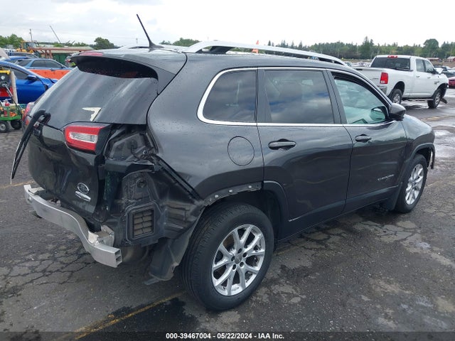1C4PJLCB3HW662514 Jeep Cherokee Latitude Fwd